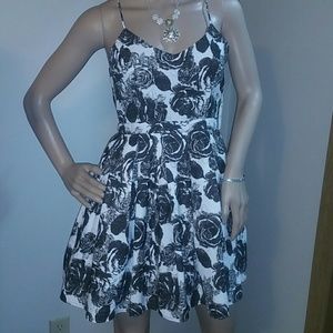 NWT Forever 21 Dress Formal Evening Wear Sz 5